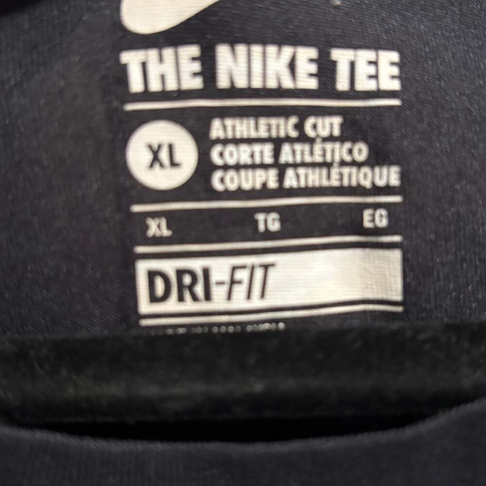 Nike Kyrie Irving "In Kyrie We Trust" T-shirt - Picture 4 of 4
